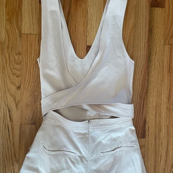 Club Monaco 4 Light Rose Open Back Jumpsuit - Picture 3 of 5